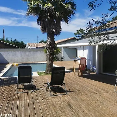 Grande Renovee, Proche Des Plages Villa